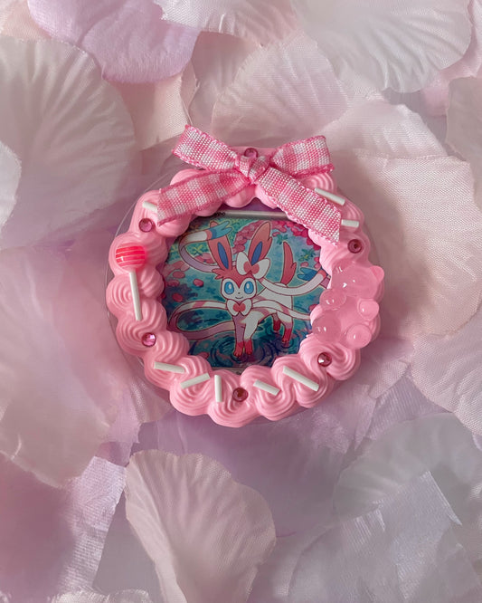 Sylveon Badge Decoden
